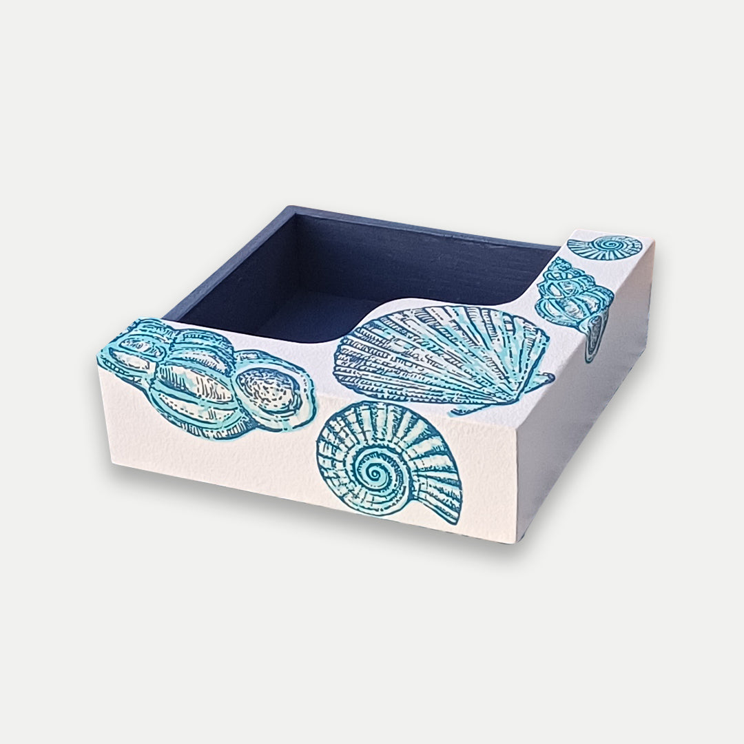 Box With Shells Decoupage Pattern