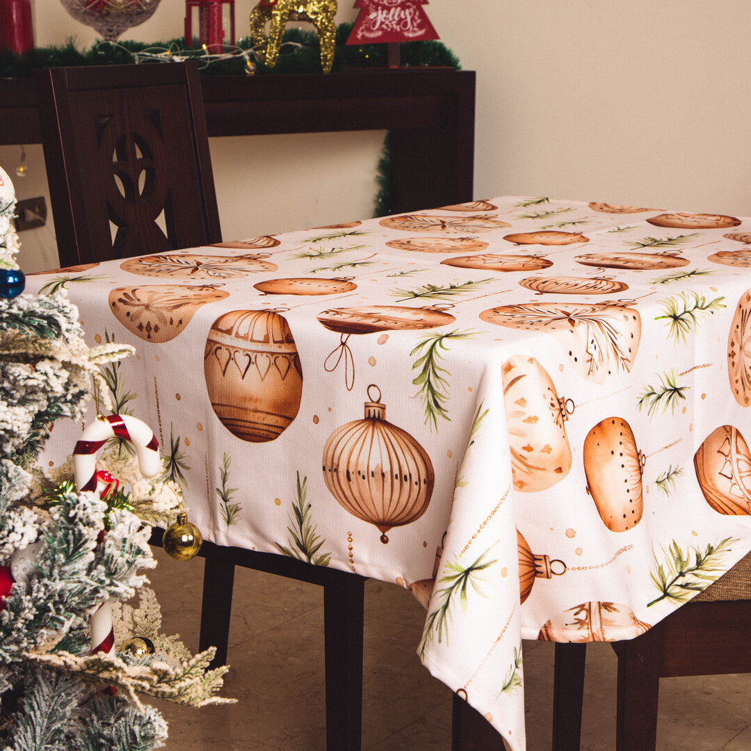 Table Cover The Golden Trinkets