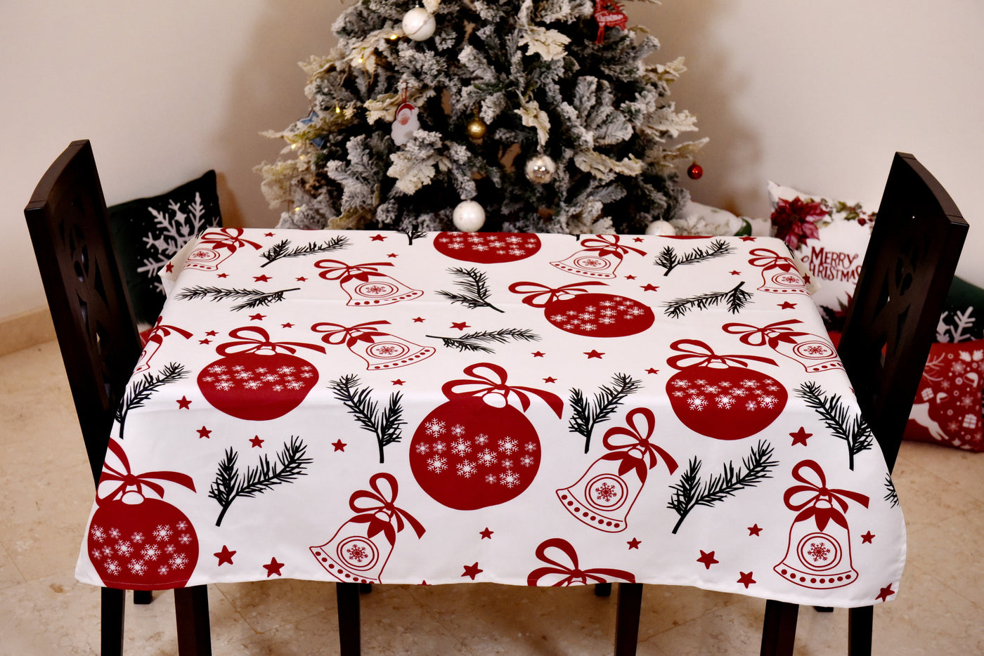 Table Cover Christmas Ornaments