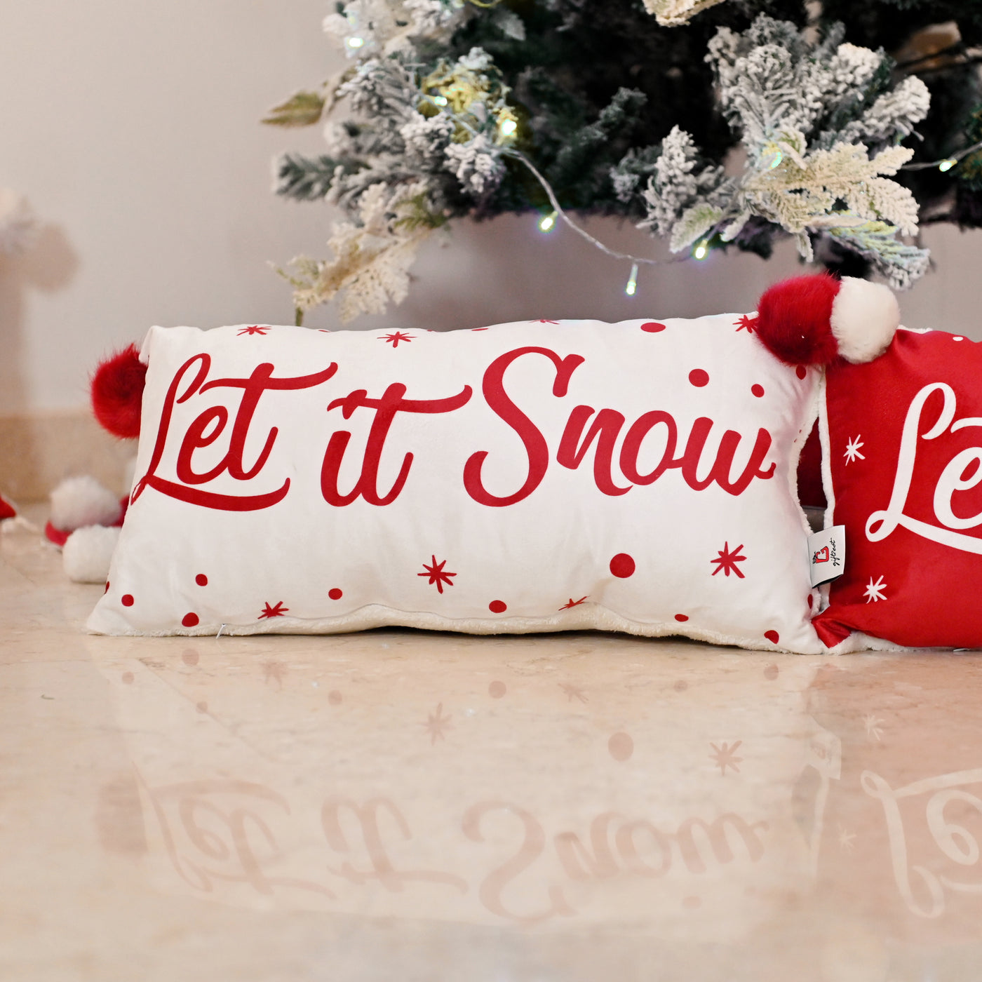 كيس مخدة بتصميم جملة "Let it snow"